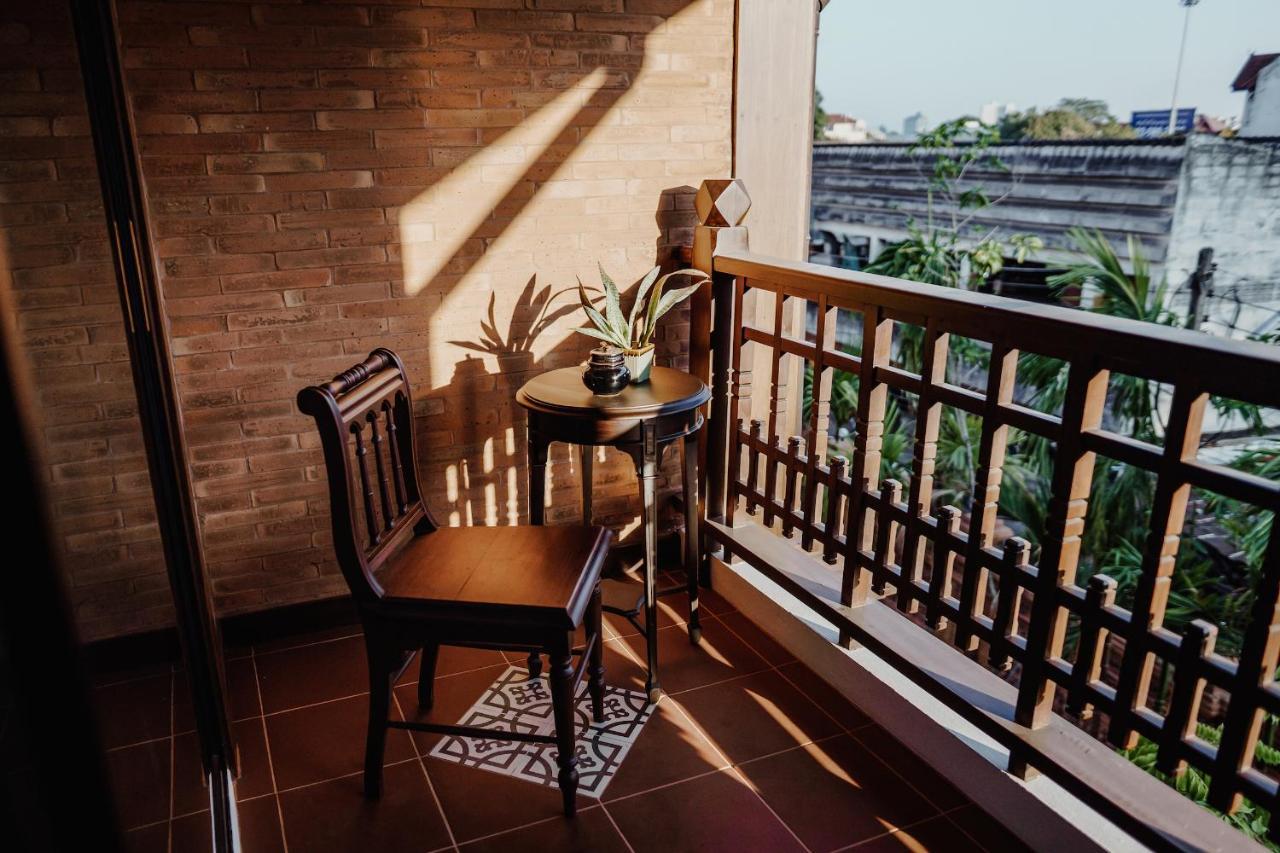 Hotel Phor Liang Meun Terracotta Arts Chiang Mai Exterior foto